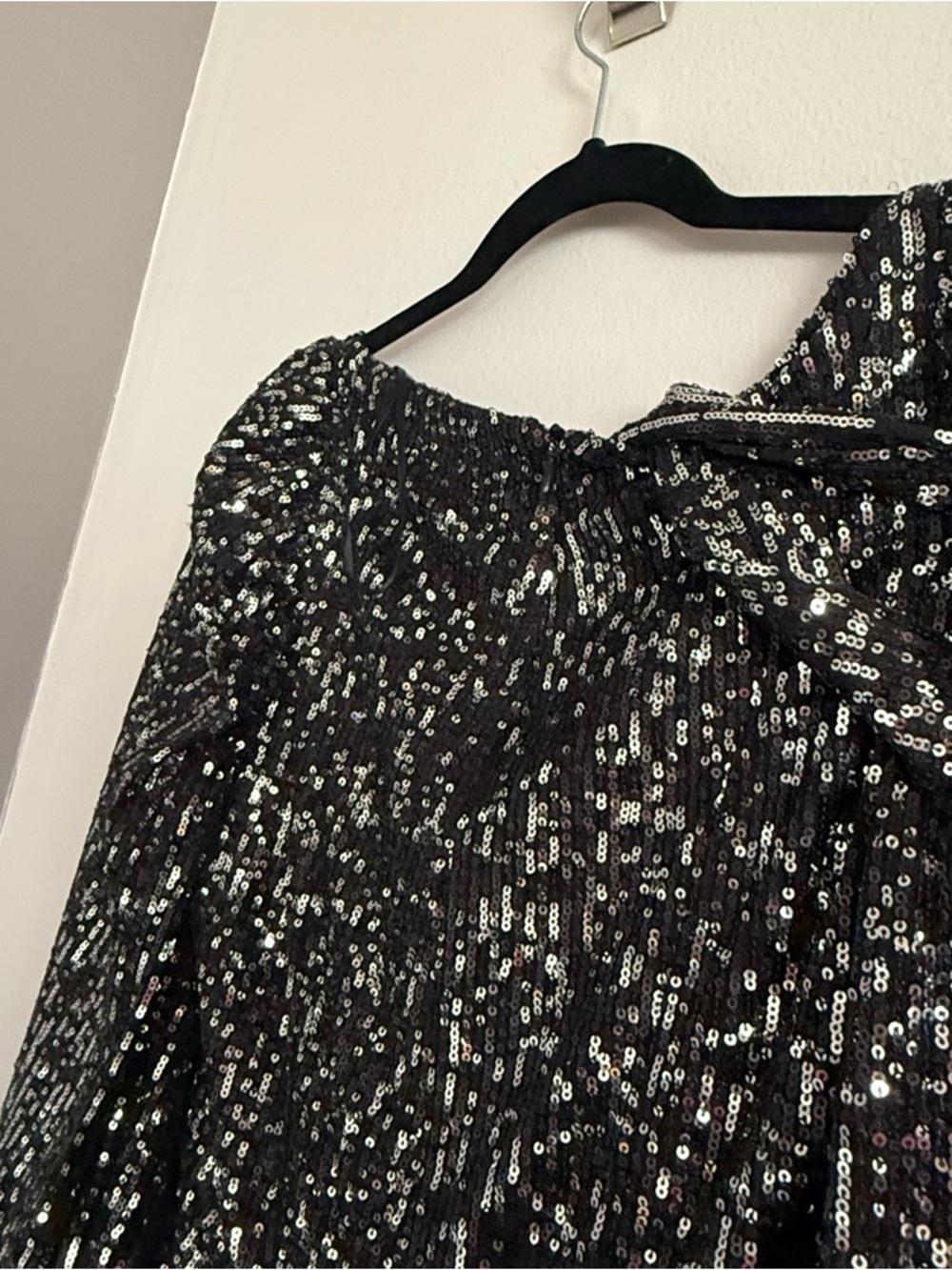 Zara Black Sequin Square Neck Puff-Sleeve Mini Dress with Tie Belt - Picture 7 of 7